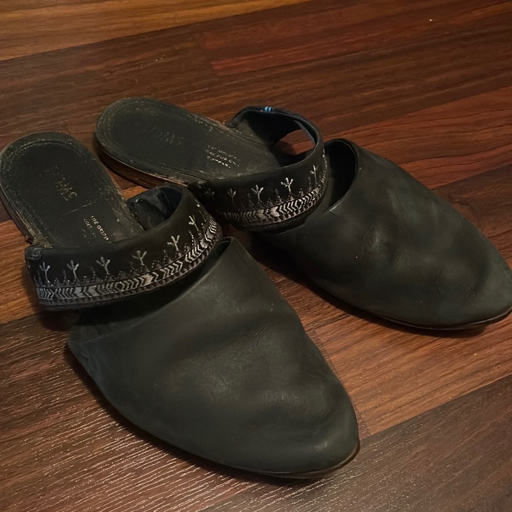 Toms loafers